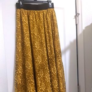 LuLaRoe Lucy skirt